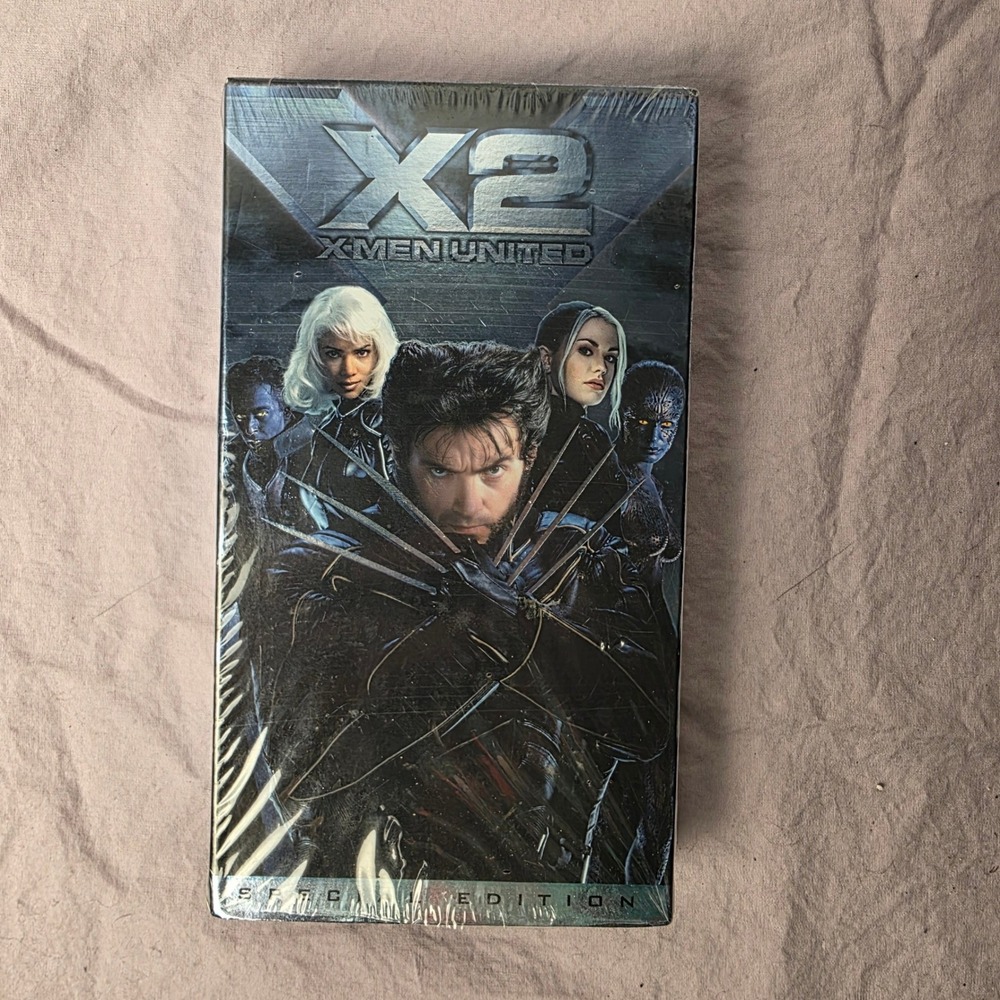 X-Men United VHS Movie Special Edition Marvel Wolverine Hugh Jackman Halle Berry